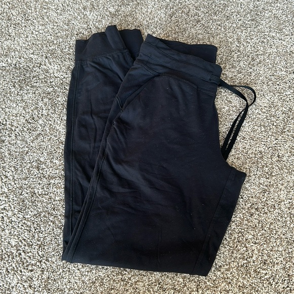 Lululemon Ready To Rulu Pant • Black - Picture 1 of 6